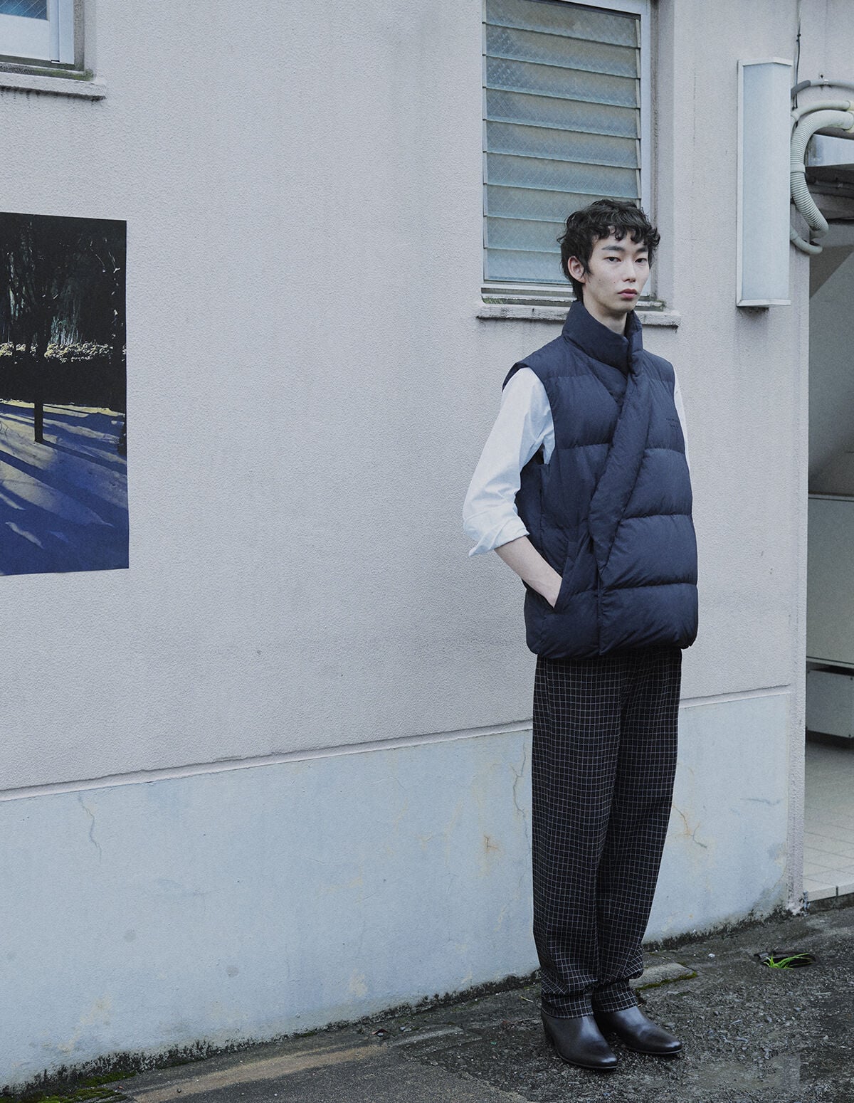 black sleeveless double-breast Mila jacket